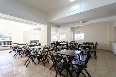 Apartamento à venda com 74m², 2 quartos e 2 vagasÁrea comum - Salão de festas