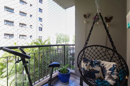 Apartamento à venda com 74m², 2 quartos e 2 vagasVaranda gourmet