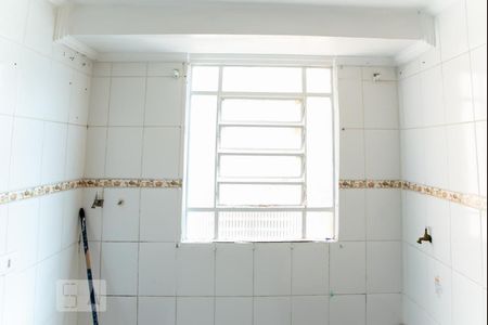 Apartamento à venda com 44m², 2 quartos e sem vaga Apartamento à venda com 44m², 2 quartos e sem vagaCozinha e Área de Serviço