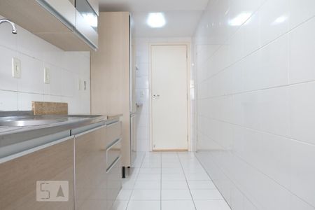 Apartamento à venda com 76m², 2 quartos e 1 vagaCozinha