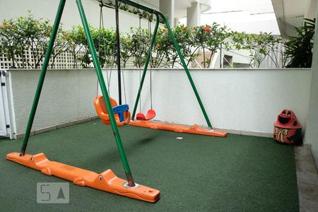 Apartamento à venda com 76m², 2 quartos e 1 vagaÁrea comum