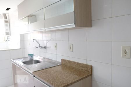 Apartamento à venda com 76m², 2 quartos e 1 vagaCozinha