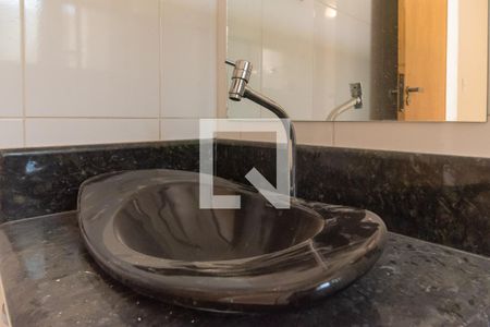 Casa à venda com 170m², 3 quartos e 5 vagasBanheiro da Suíte