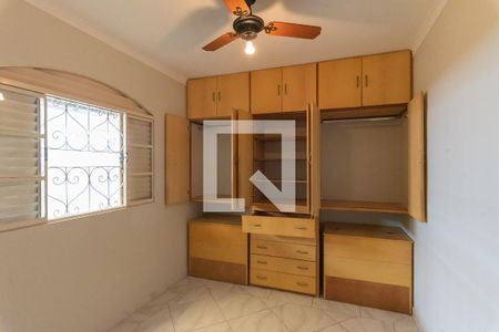 Casa à venda com 170m², 3 quartos e 5 vagasQuarto 1