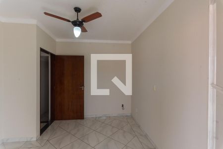 Casa à venda com 170m², 3 quartos e 5 vagasQuarto 2