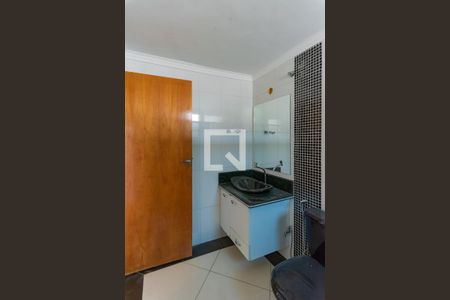 Casa à venda com 170m², 3 quartos e 5 vagasBanheiro da Suíte