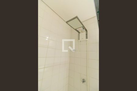 Banheiro de kitnet/studio à venda com 1 quarto, 28m² em República, São Paulo