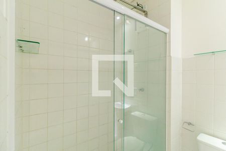 Banheiro de kitnet/studio à venda com 1 quarto, 28m² em República, São Paulo