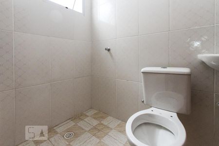 Casa de condomínio à venda com 84m², 2 quartos e 2 vagasBanheiro da Suíte