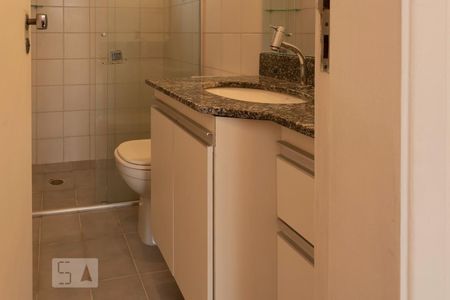 Banheiro de apartamento para alugar com 2 quartos, 52m² em Saúde, São Paulo