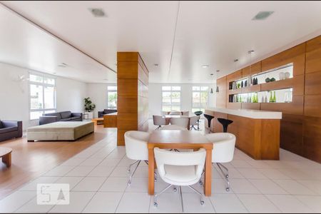 Apartamento à venda com 52m², 1 quarto e 1 vaga Apartamento à venda com 52m², 1 quarto e 1 vagaÁrea comum - Salão de festas