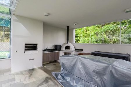 Apartamento para alugar com 111m², 2 quartos e 2 vagasÁrea comum - Churrasqueira