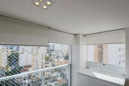 Apartamento para alugar com 111m², 2 quartos e 2 vagasVaranda