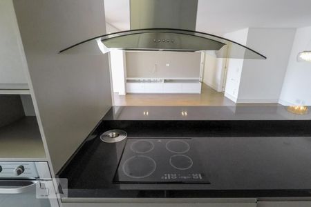 Cozinha de apartamento para alugar com 2 quartos, 111m² em Aclimação, São Paulo