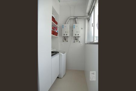 Apartamento à venda com 96m², 3 quartos e 1 vagaÁrea de Serviço