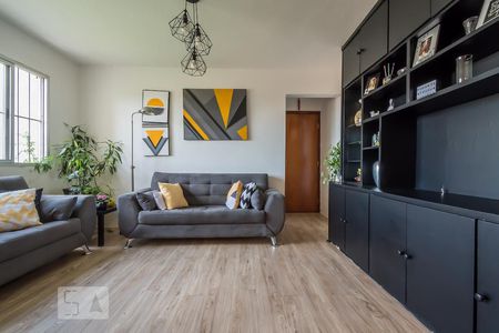 Sala de apartamento à venda com 3 quartos, 90m² em Nova Piraju, São Paulo