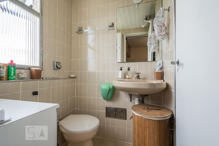 Apartamento à venda com 90m², 3 quartos e 1 vaga Apartamento à venda com 90m², 3 quartos e 1 vagaBanheiro