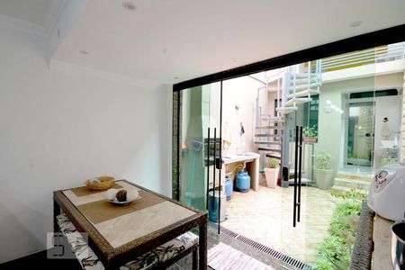 Casa à venda com 110m², 2 quartos e 1 vagaCozinha