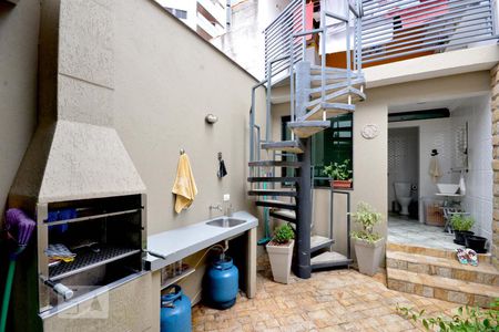 Casa à venda com 110m², 2 quartos e 1 vagaQuintal