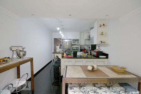 Casa à venda com 110m², 2 quartos e 1 vagaCozinha