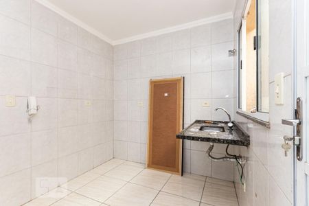 Casa de condomínio à venda com 60m², 2 quartos e 1 vaga Casa de condomínio à venda com 60m², 2 quartos e 1 vagaCozinha