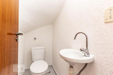 Lavabo de casa de condomínio à venda com 2 quartos, 60m² em Parada Xv de Novembro, São Paulo