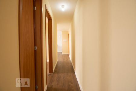 corredor de apartamento à venda com 2 quartos, 44m² em Jardim Iris, São Paulo