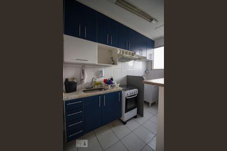 Apartamento à venda com 60m², 2 quartos e 1 vagaCozinha e Área de Serviço