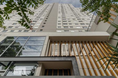 Apartamento à venda com 34m², 2 quartos e sem vaga Apartamento à venda com 34m², 2 quartos e sem vagaFachada