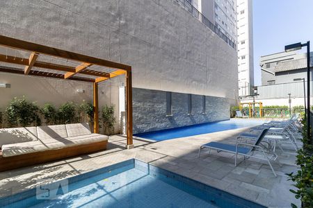 Apartamento à venda com 34m², 2 quartos e sem vaga Apartamento à venda com 34m², 2 quartos e sem vagaPiscina