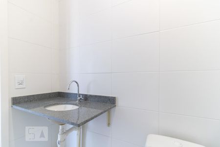 Apartamento à venda com 34m², 2 quartos e sem vaga Apartamento à venda com 34m², 2 quartos e sem vagaBanheiro
