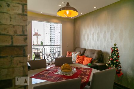 Sala de apartamento para alugar com 2 quartos, 58m² em Jardim Flor da Montanha, Guarulhos