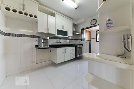 Apartamento à venda com 113m², 3 quartos e 2 vagasCozinha