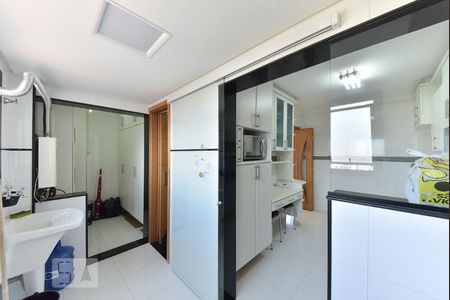 Apartamento à venda com 113m², 3 quartos e 2 vagasÁrea de Serviço