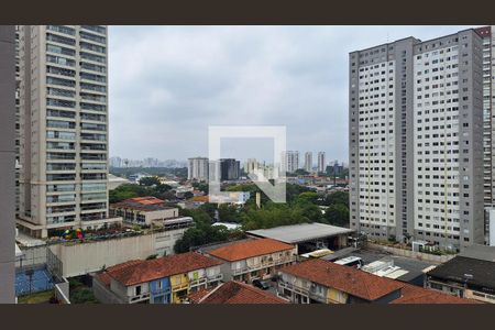Vista Sala/Cozinha de apartamento à venda com 1 quarto, 31m² em Água Branca, São Paulo