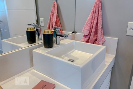 Apartamento para alugar com 63m², 2 quartos e 1 vagaDetalhe Banheiro