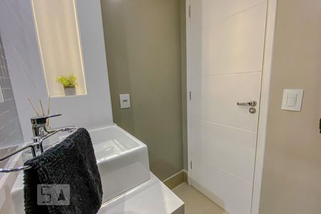 Apartamento para alugar com 63m², 2 quartos e 1 vagaBanheiro da Suite