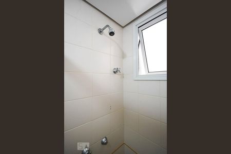 Apartamento para alugar com 109m², 4 quartos e 2 vagasChuveiro do banheiro