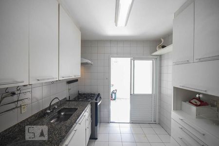 Apartamento para alugar com 109m², 4 quartos e 2 vagasCozinha