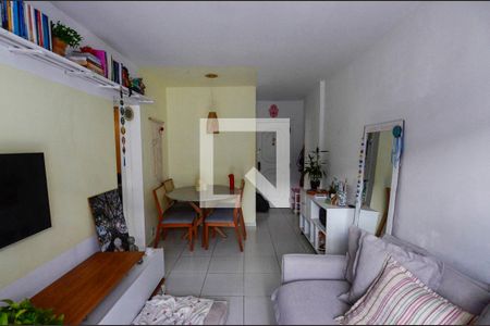 Sala de apartamento para alugar com 2 quartos, 58m² em Vila Isabel, Rio de Janeiro