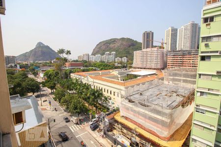 Vista do Quarto de kitnet/studio à venda com 1 quarto, 43m² em Botafogo, Rio de Janeiro