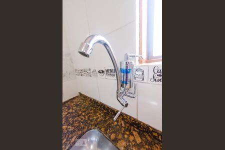 Cozinha de casa para alugar com 2 quartos, 70m² em Caiçaras, Belo Horizonte