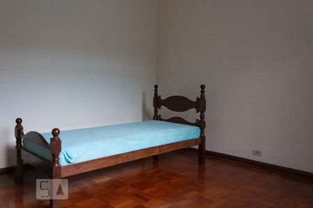 Casa para alugar com 360m², 4 quartos e 2 vagas Casa para alugar com 360m², 4 quartos e 2 vagasQuarto 2