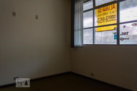 Casa para alugar com 360m², 4 quartos e 2 vagas Casa para alugar com 360m², 4 quartos e 2 vagasQuarto 1