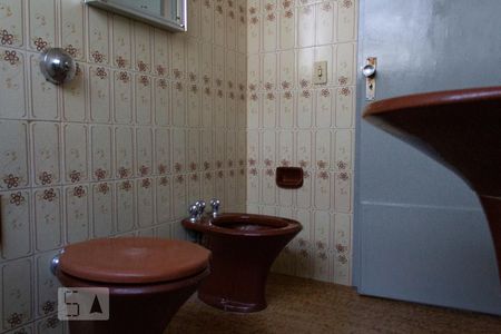 Casa para alugar com 360m², 4 quartos e 2 vagas Casa para alugar com 360m², 4 quartos e 2 vagasBanheiro 2