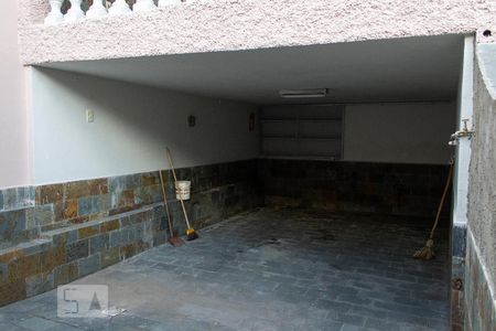 Casa para alugar com 360m², 4 quartos e 2 vagas Casa para alugar com 360m², 4 quartos e 2 vagasGaragem
