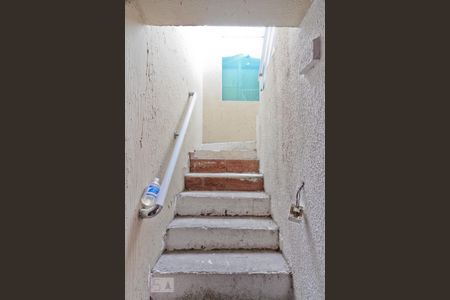 Casa à venda com 360m², 6 quartos e 4 vagasCasa 3 - Escada