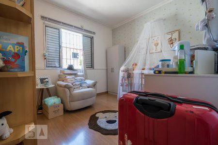 Quarto 1 de casa para alugar com 2 quartos, 105m² em Vila Alexandria, São Paulo