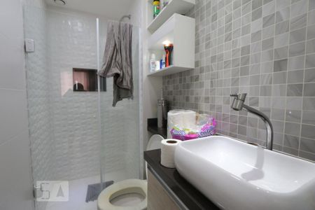Apartamento para alugar com 75m², 2 quartos e 1 vagaBanheiro