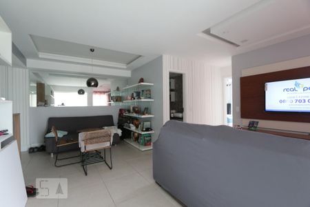 sala de apartamento para alugar com 2 quartos, 75m² em Jacarepaguá, Rio de Janeiro